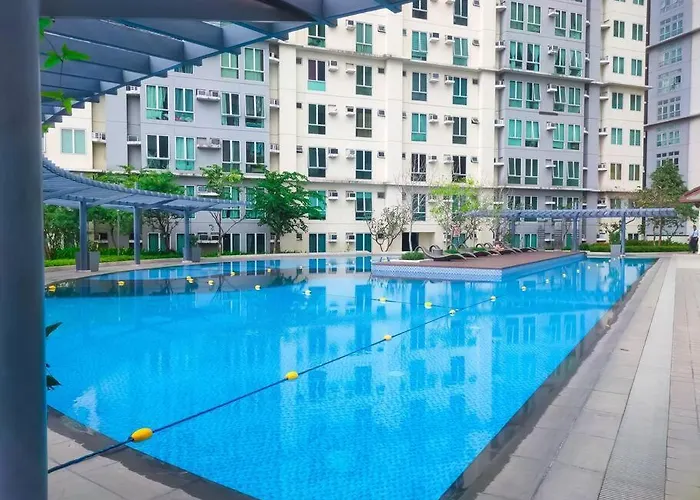 2 Bedroom San Lorenzo Place Unit Манила